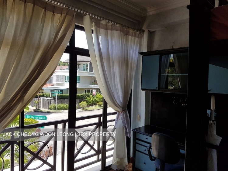 Jalan Dermawan (D23), Terrace #398891041